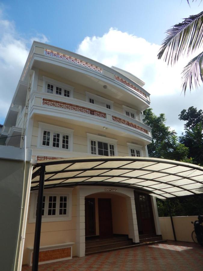 Royal Homes Kochi Extérieur photo